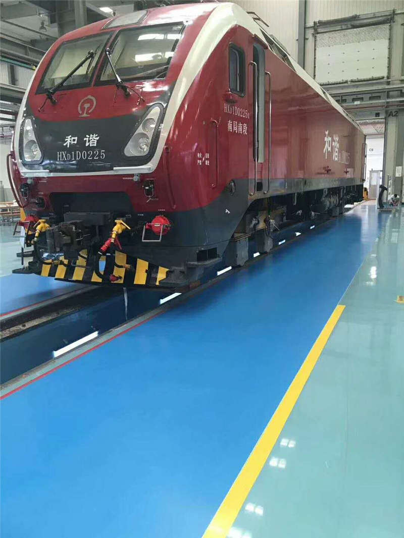 影響車庫(kù)地坪漆價(jià)格的因素有哪些？